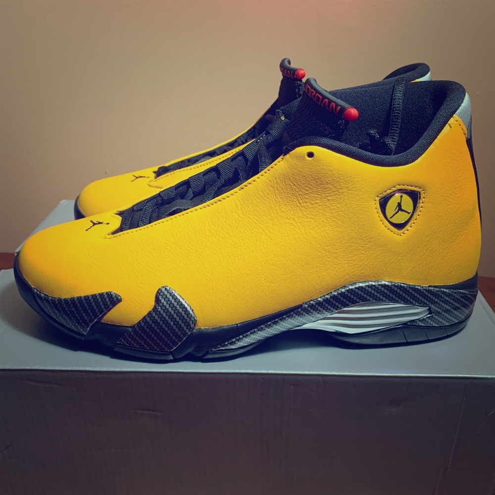 Air jordan retro 14 reverse ferrari sz. 9.5,10 - Picture 1 of 8